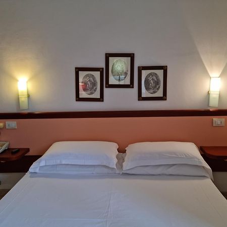 Hotel Villa Luisa Rapallo Bagian luar foto